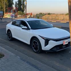 كيا K4